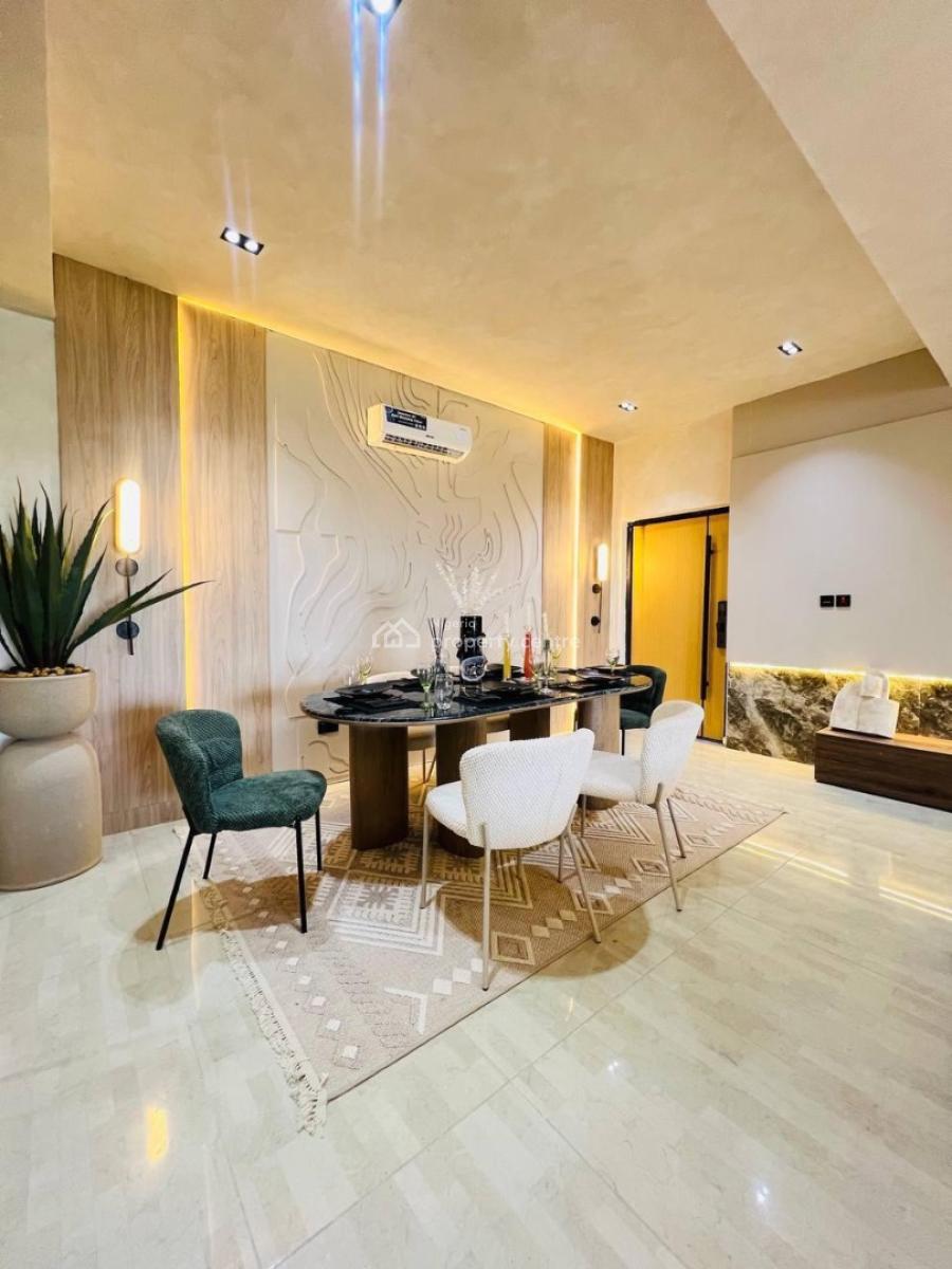 Ultral Luxury 2bedroom Apartment, Unique, Ultra, Fully Service and Spacious 2bedroom Apartment, Lekki Phase 1, Lekki, Lagos, Block of Flats for Sale