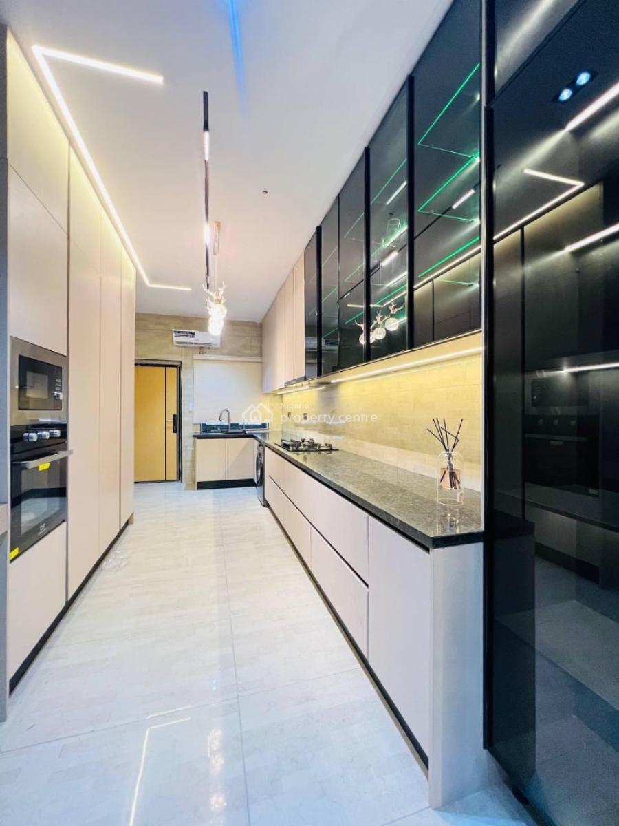 Ultral Luxury 2bedroom Apartment, Unique, Ultra, Fully Service and Spacious 2bedroom Apartment, Lekki Phase 1, Lekki, Lagos, Block of Flats for Sale