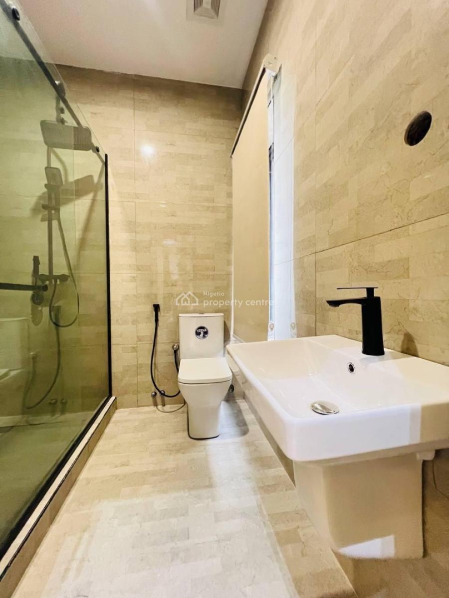 Ultral Luxury 2bedroom Apartment, Unique, Ultra, Fully Service and Spacious 2bedroom Apartment, Lekki Phase 1, Lekki, Lagos, Block of Flats for Sale