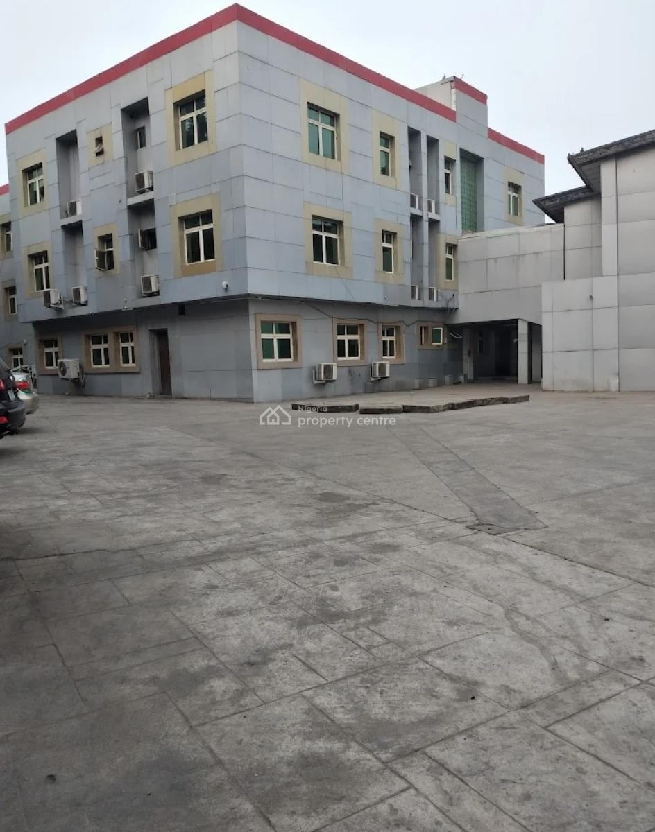 33 Rooms Functioning Hotel, Gra, Apapa, Lagos, Hotel / Guest House for Sale