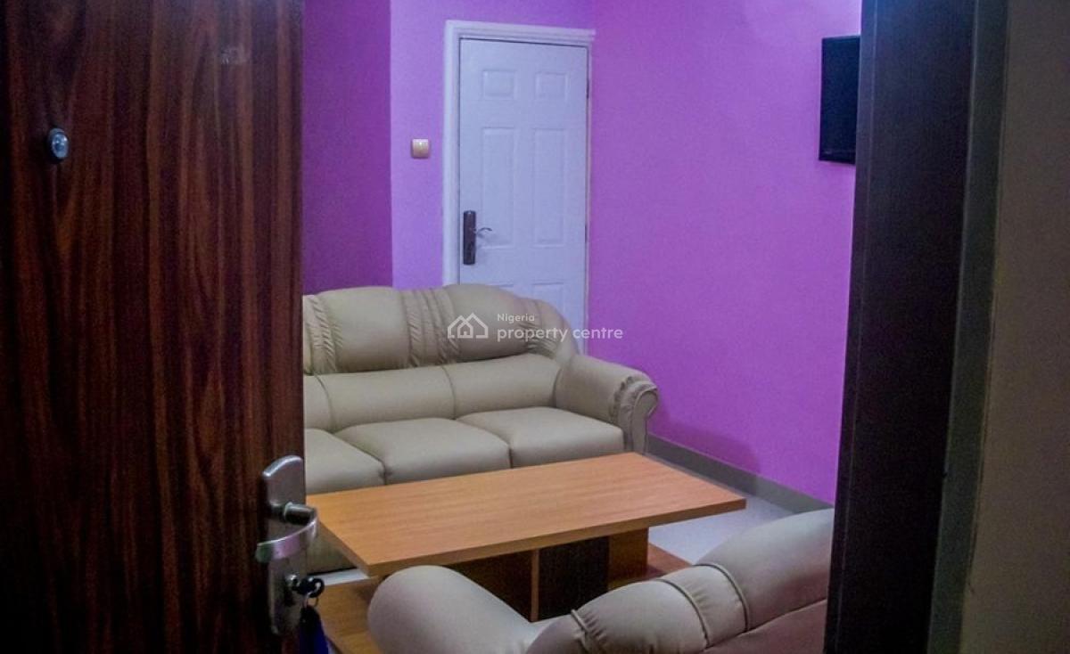 33 Rooms Functioning Hotel, Gra, Apapa, Lagos, Hotel / Guest House for Sale