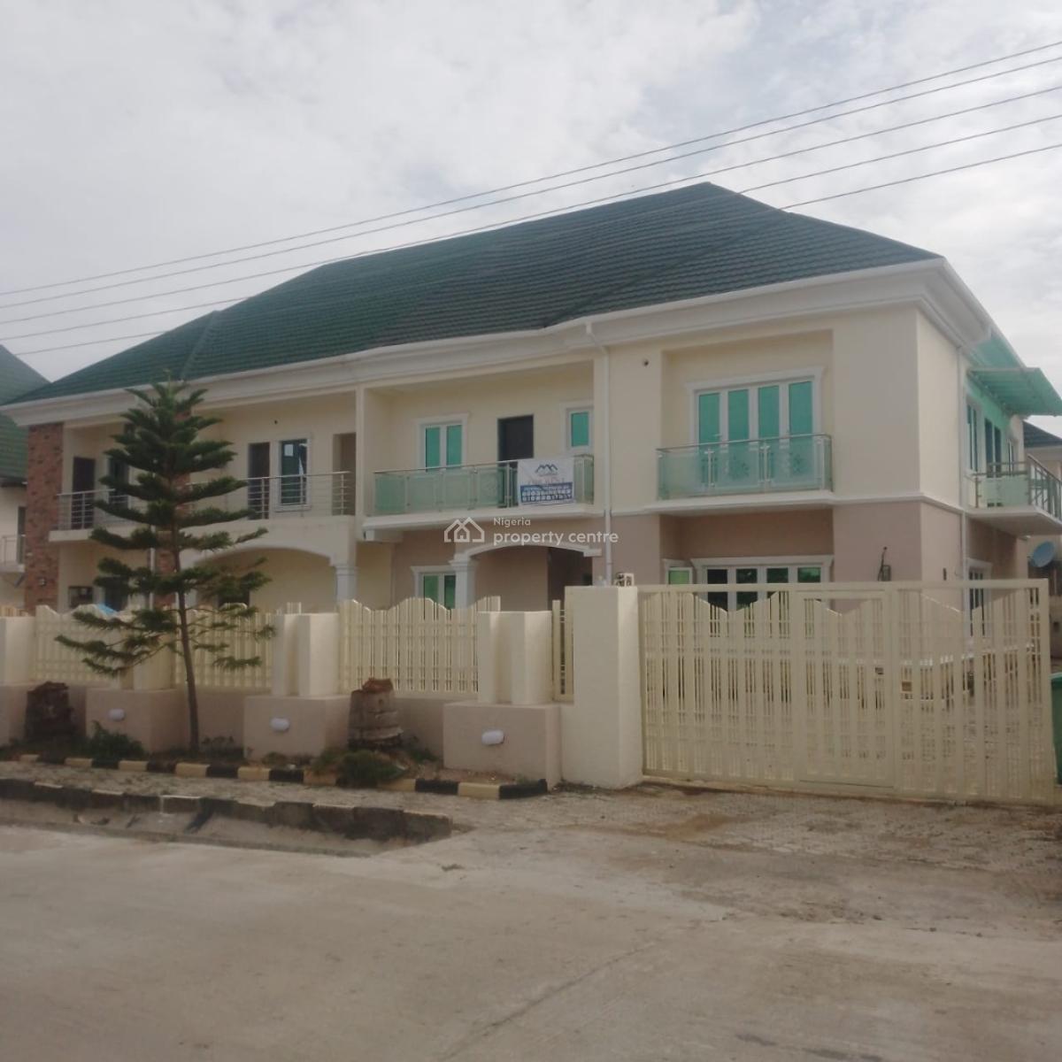 Well Clean 4 Bedroom Semi Detached Duplex, Riverpark Estate Lugbe Abuja, Lugbe District, Abuja, Semi-detached Duplex for Rent