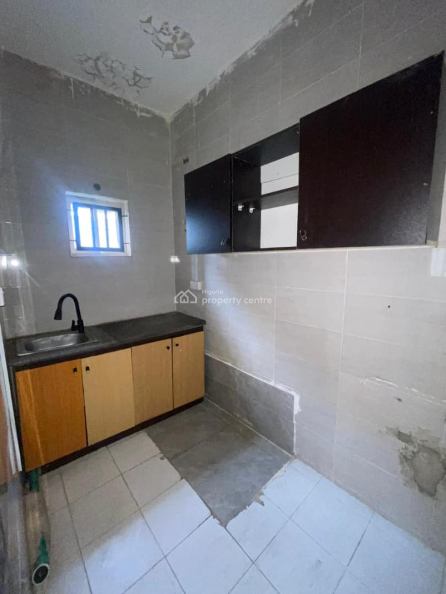 Standard Mini Flat Downstairs in Osapa London, Prince Eletu Street, Osapa, Lekki, Lagos, Mini Flat (room and Parlour) for Rent