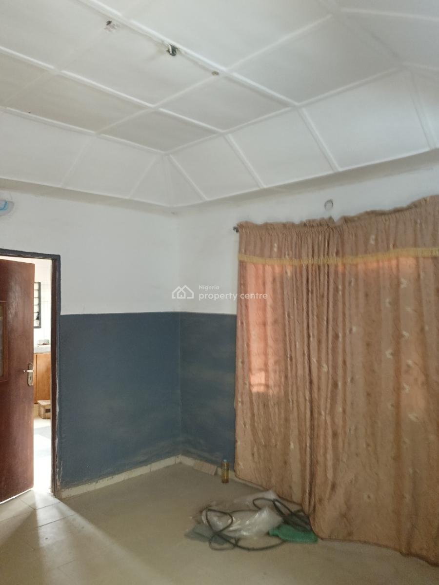 5 Bedroom Apartment( Perfect for Both Commercial Or Residential), Arab Road, Kubwa, Abuja, House for Rent