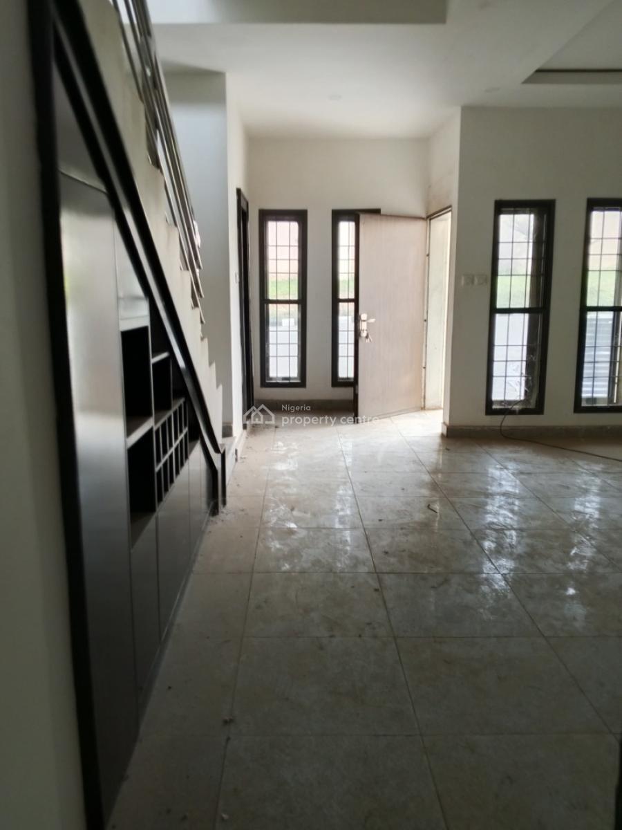 Luxury 4-bedroom Terrace Duplex with Bq, Guzape District, Abuja, Terraced Duplex for Sale