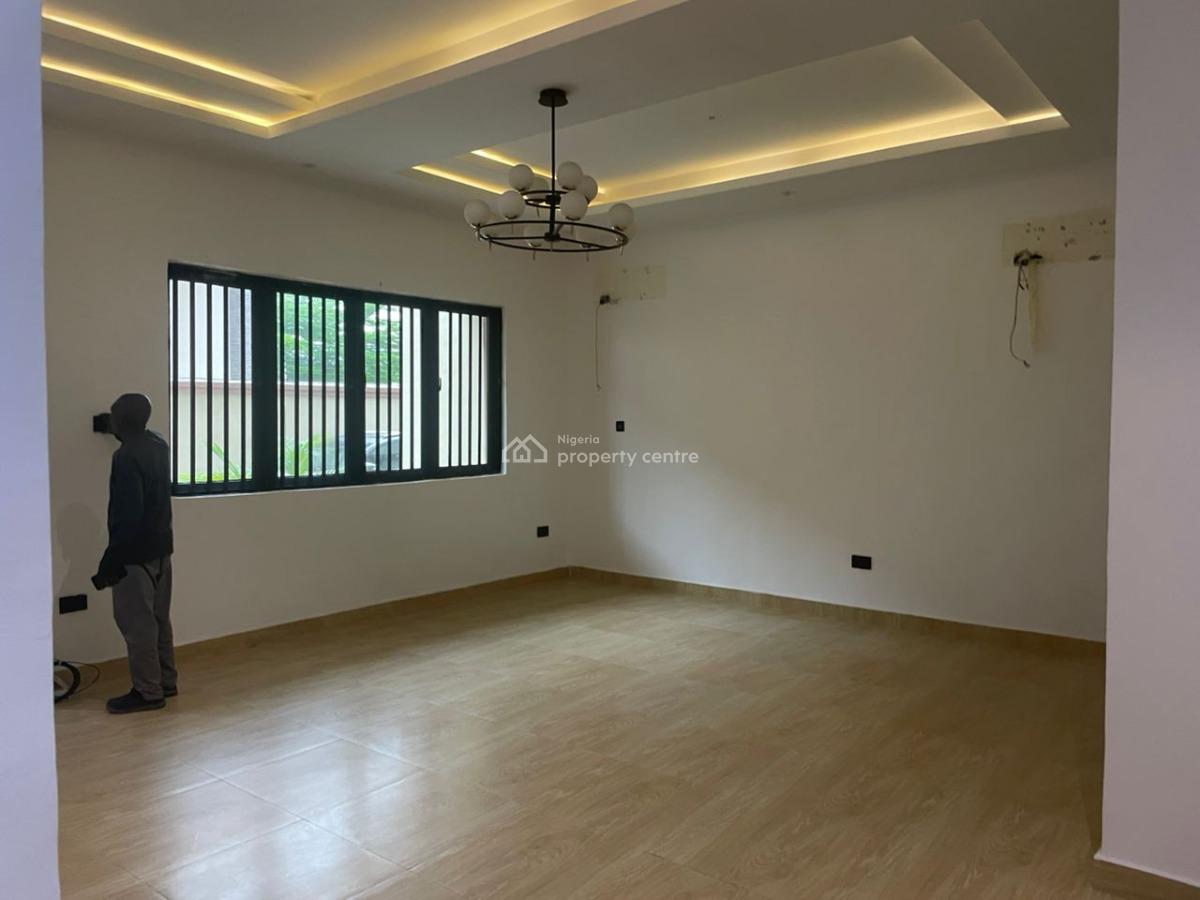 Tastefully Finished and Newly Renovated 3bedroom Flat All Room En-suit, Lekki Phase 1, Lekki, Lagos, Flat / Apartment for Rent