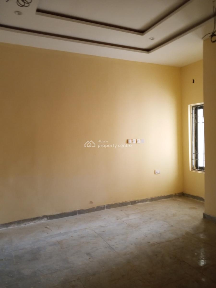 Luxury 4-bedroom Terrace Duplex with Bq, Guzape District, Abuja, Terraced Duplex for Sale