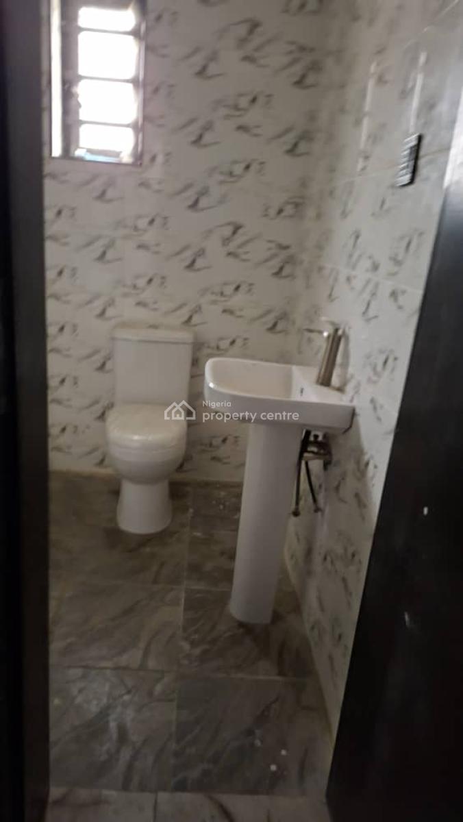 4 Bedroom Terrace Duplex with C of O, Beach Front Estate, Lekki, Lagos, Terraced Duplex for Sale