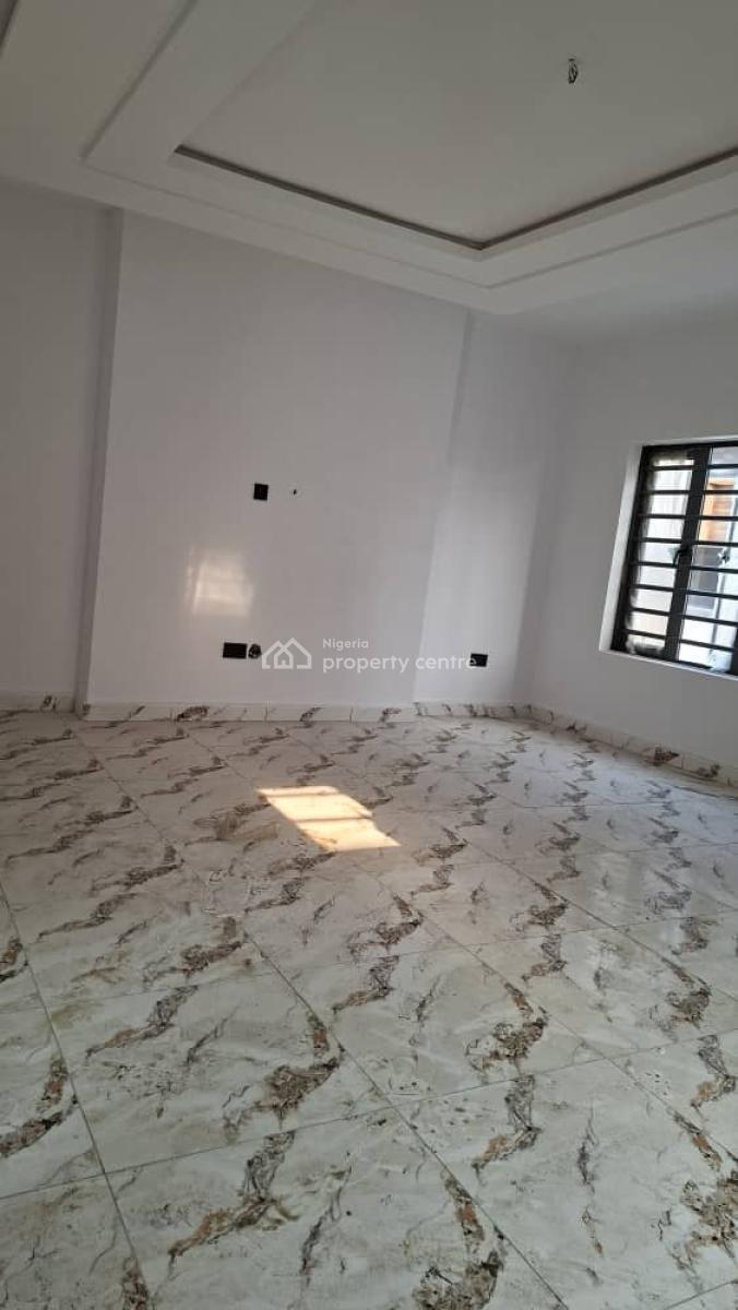 4 Bedroom Terrace Duplex with C of O, Beach Front Estate, Lekki, Lagos, Terraced Duplex for Sale