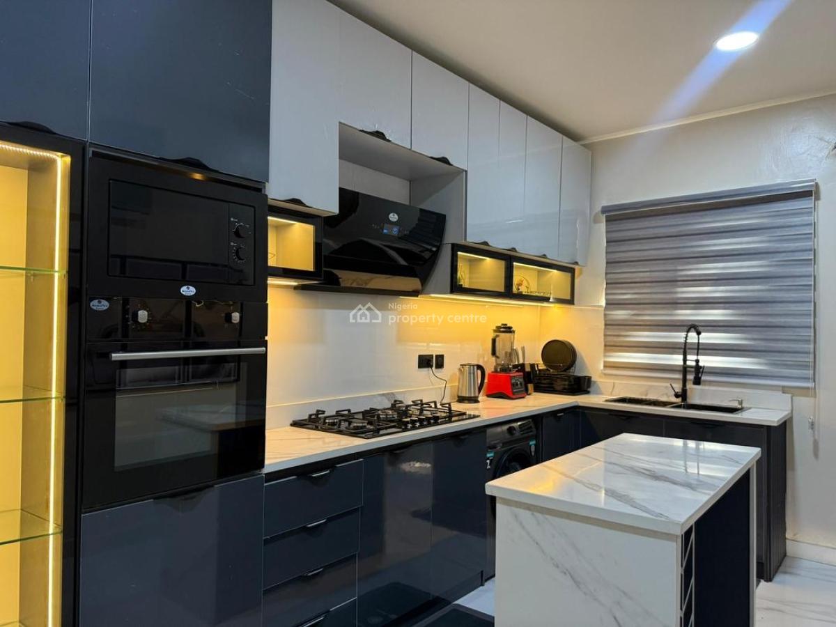 Luxury 2 Bedroom Apartment with a Private Cinema, Snooker Board, Swimming Pool, Lekki Phase 1, Lekki, Lagos, Flat / Apartment Short Let