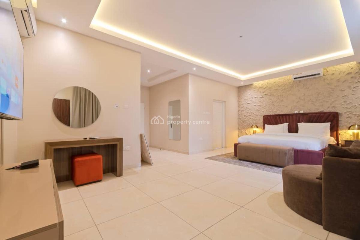 Luxury 2 Bedroom Apartment with a Private Cinema, Snooker Board, Swimm, Lekki Phase 1, Lekki, Lagos, Flat / Apartment Short Let