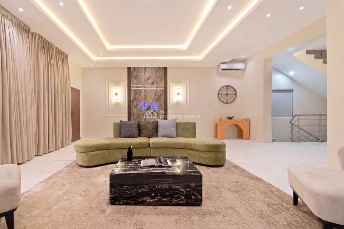 Luxury 2 Bedroom Apartment with a Private Cinema, Snooker Board, Swimm, Lekki Phase 1, Lekki, Lagos, Flat / Apartment Short Let