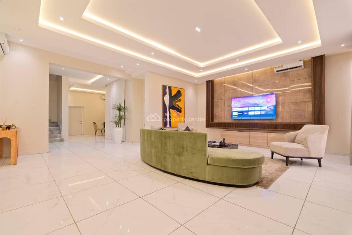 Luxury 2 Bedroom Apartment with a Private Cinema, Snooker Board, Swimm, Lekki Phase 1, Lekki, Lagos, Flat / Apartment Short Let
