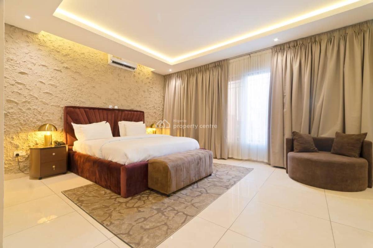 Luxury 2 Bedroom Apartment with a Private Cinema, Snooker Board, Swimm, Lekki Phase 1, Lekki, Lagos, Flat / Apartment Short Let