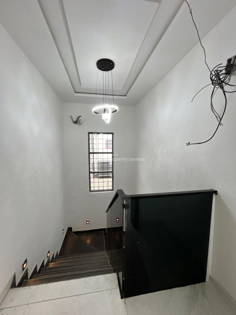 5 Bedroom Fully Detached Duplex with Bq, Lekki Phase 1, Lekki, Lagos, Detached Duplex for Rent