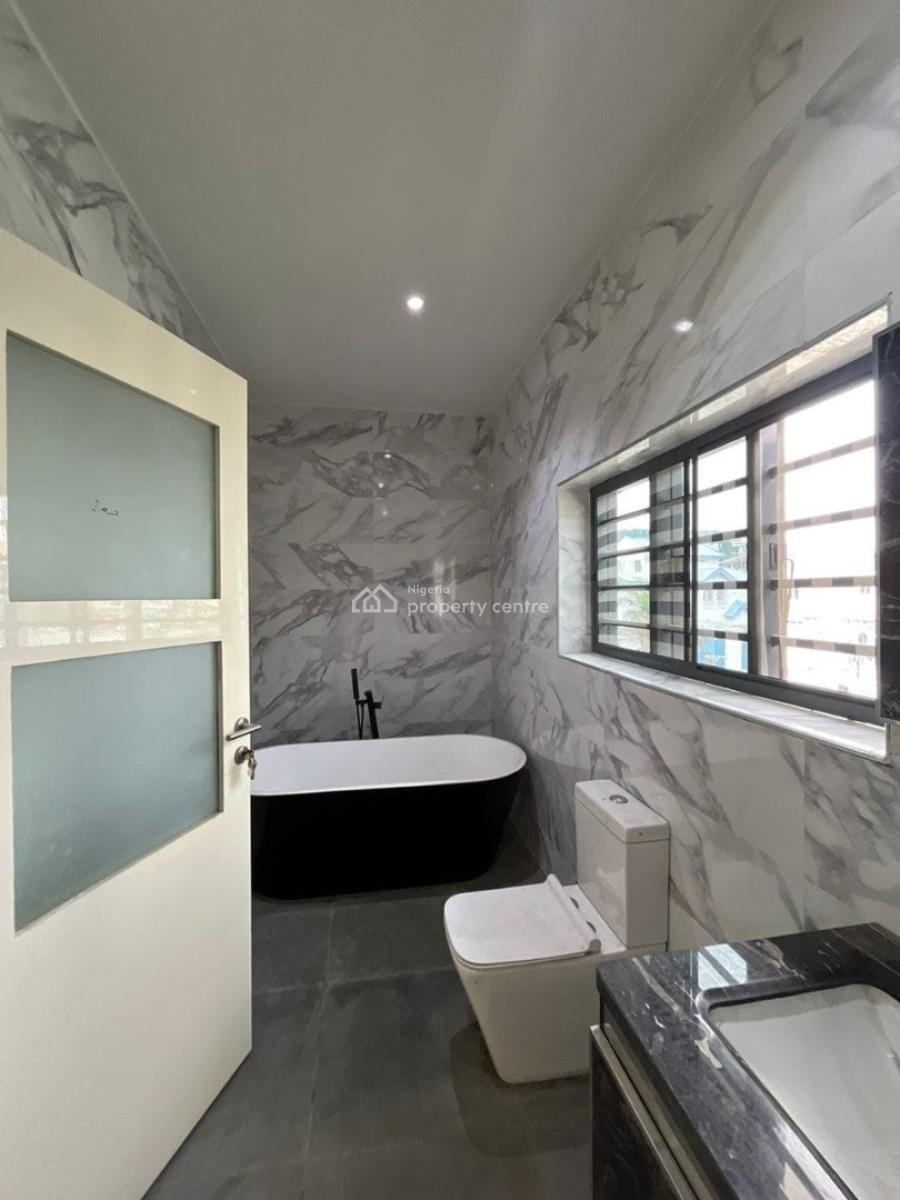 5 Bedroom Fully Detached Duplex with Bq, Lekki Phase 1, Lekki, Lagos, Detached Duplex for Rent