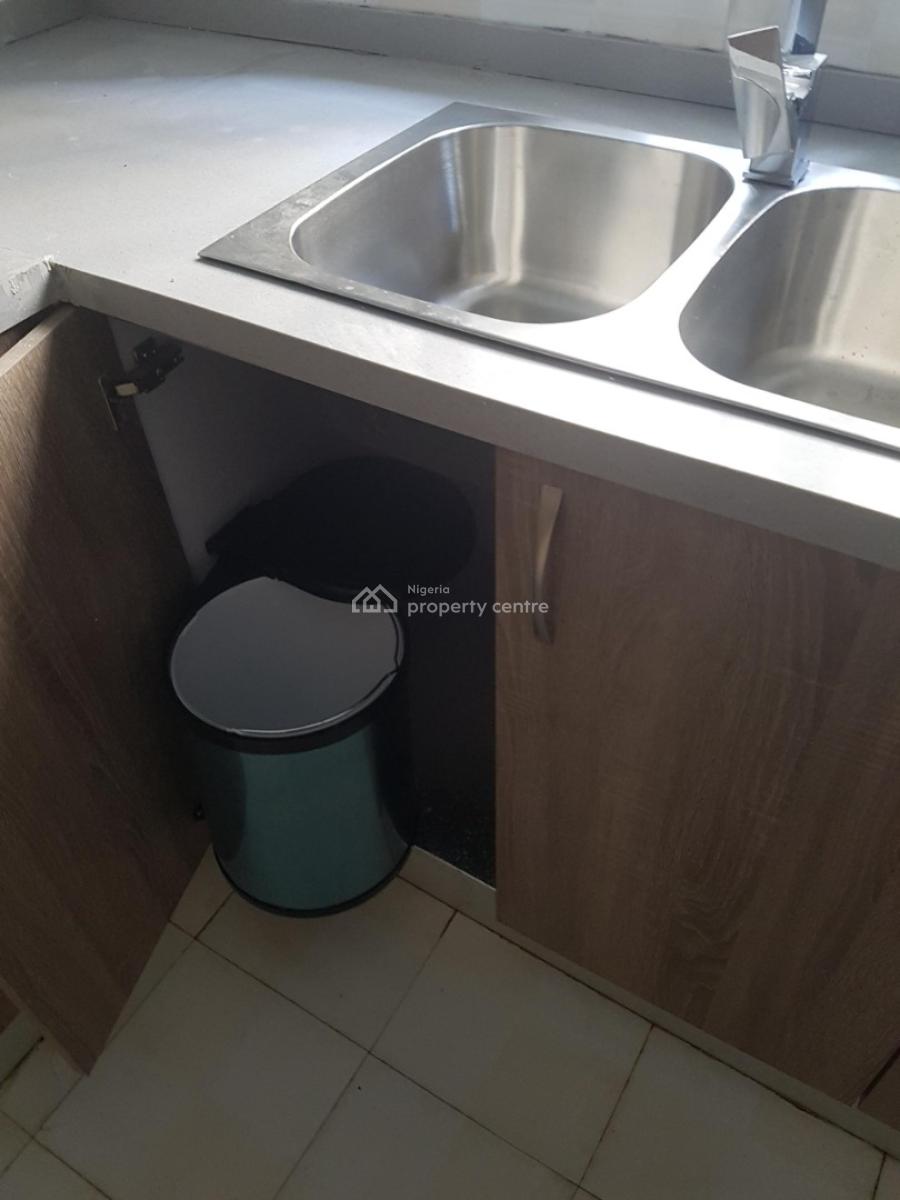 Luxury 4 Bedroom with a Room Bq, Gbamgbala Road, Ikate, Lekki, Lagos, Terraced Duplex for Sale
