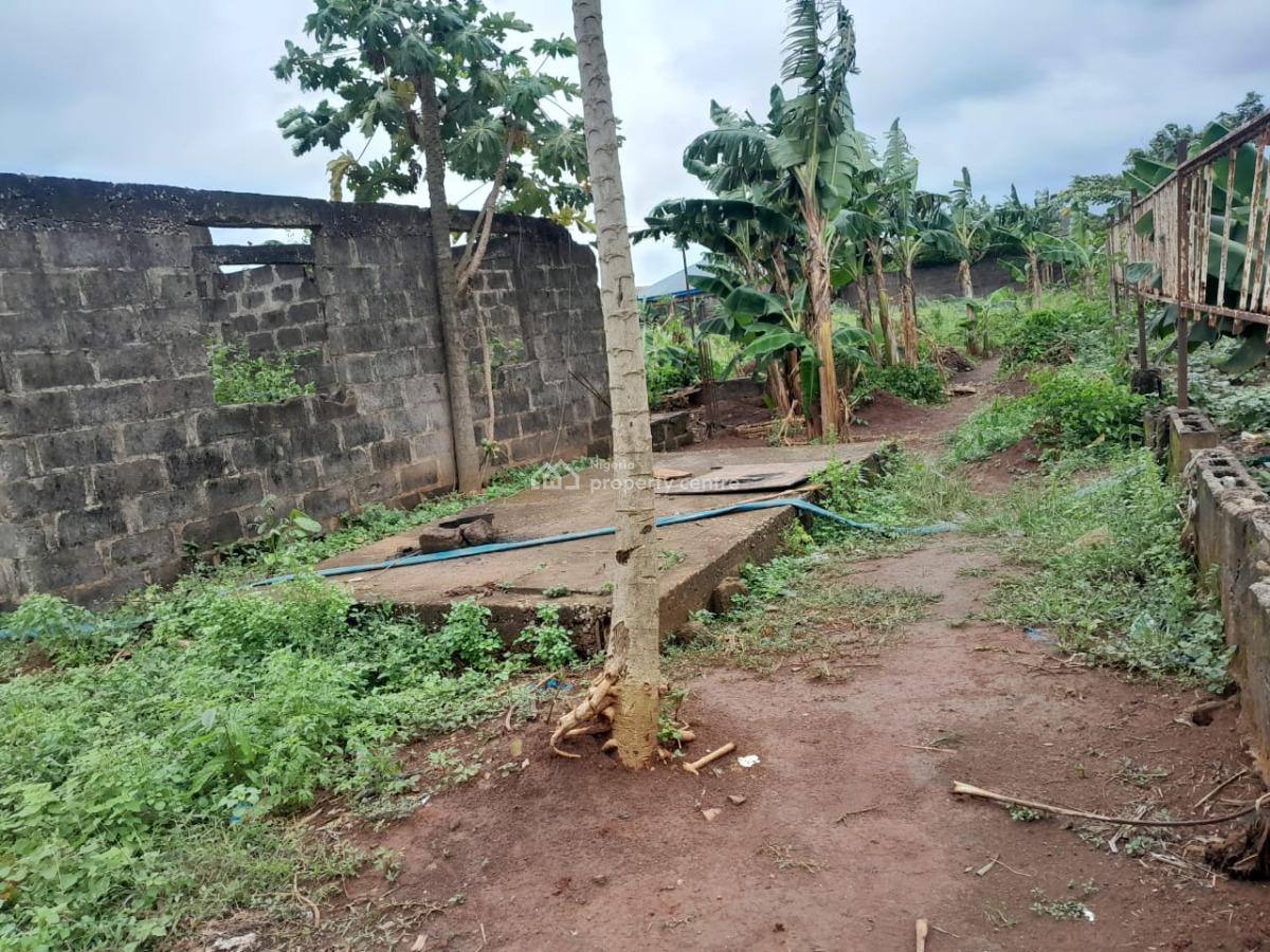 Demolishable Property on a Land Measuring Approximately 1300sqm, Off Ijede Express Way,, Gberigbe, Ikorodu, Lagos, Detached Duplex for Sale