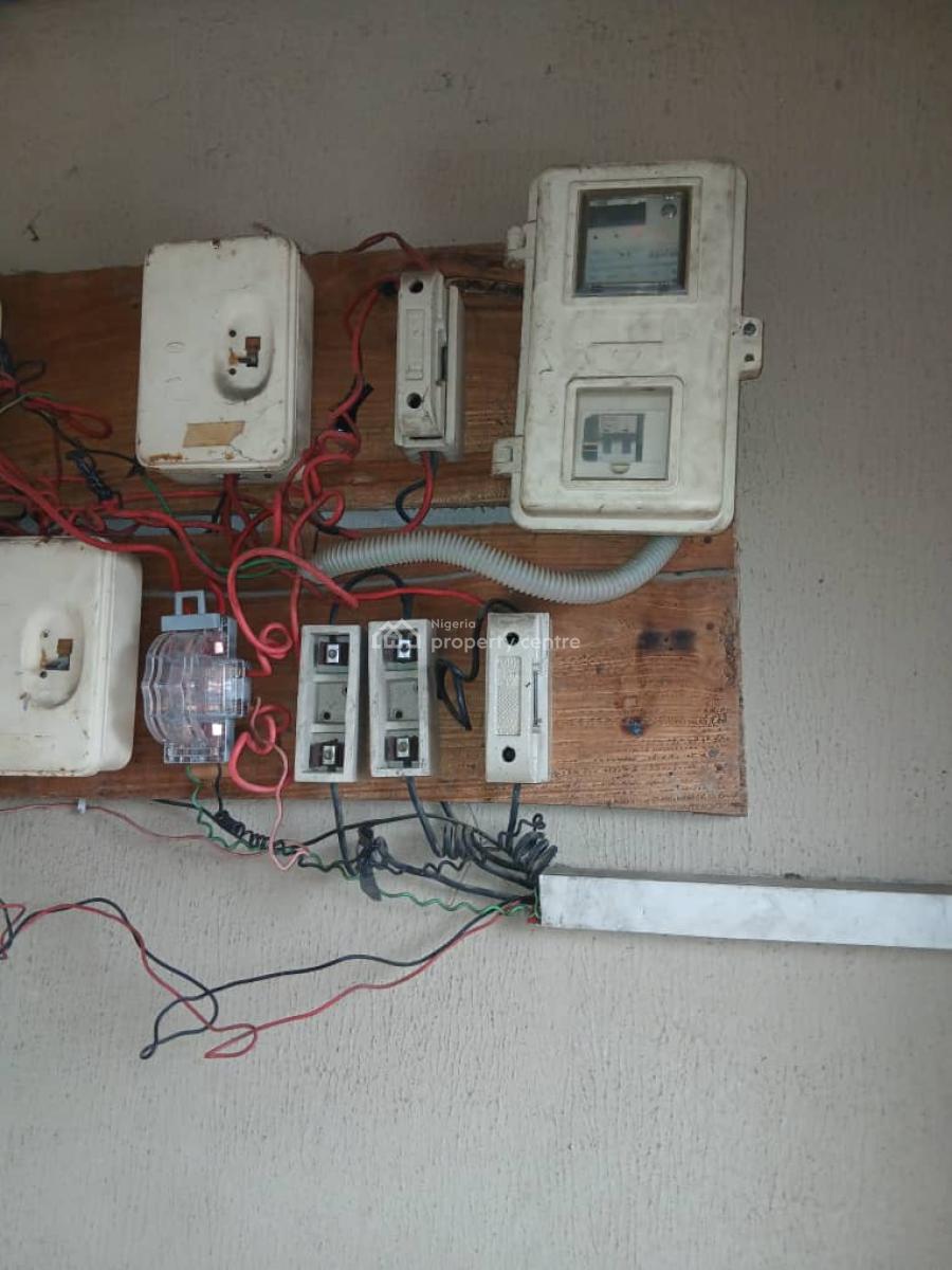 Standard Mini Flat, 19 Alhaji Olu Street, Close to Greenville Estate, Badore, Ajah, Lagos, Mini Flat (room and Parlour) for Rent