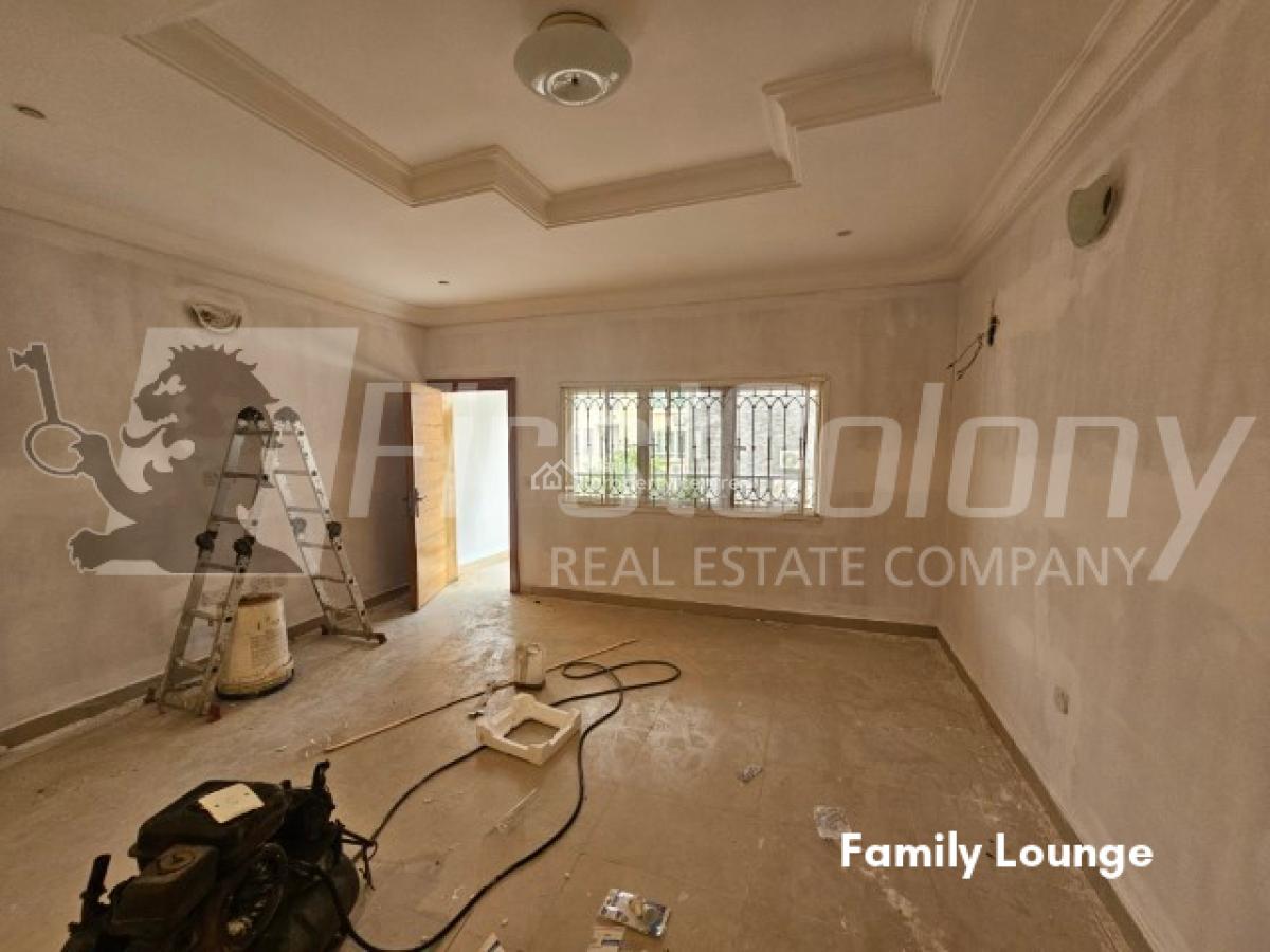Massive 5 Bedroom Detached Home (with Spacious Private Compound), Banana Island, Ikoyi, Lagos, Detached Duplex for Rent