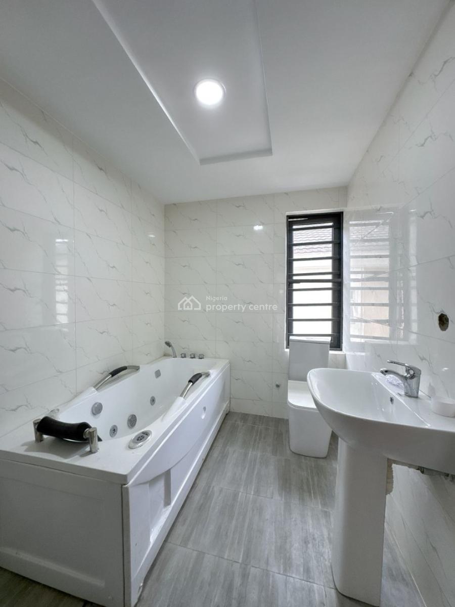 3 Bedroom Terrace Duplex, L.c.c Rd, 2nd Toll Gate, Lekki, Lekki, Lagos, Terraced Duplex for Sale