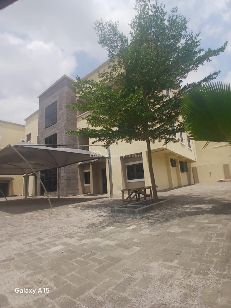 Well Finished 4 Bedrooms Paint House with Massive Kitchen, Living Room, Mabushi, Abuja, Terraced Duplex for Rent