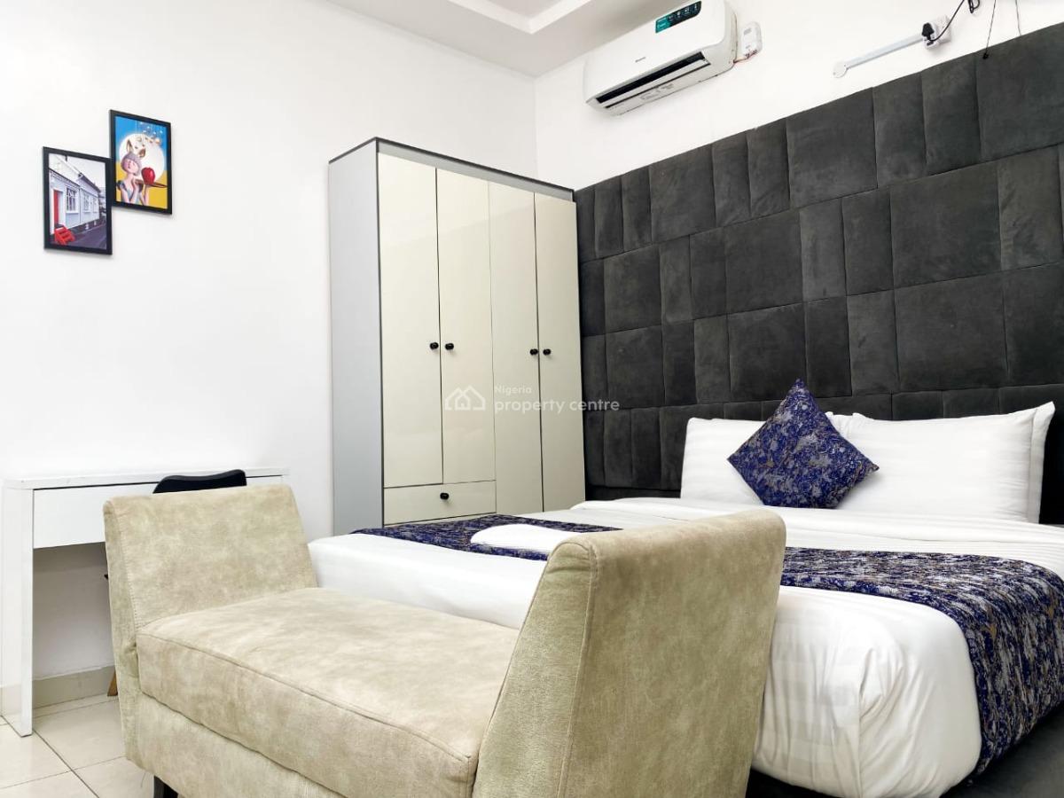 Beautiful 3 Bedroom Apartment, Opebi, Ikeja, Lagos, Flat / Apartment Short Let