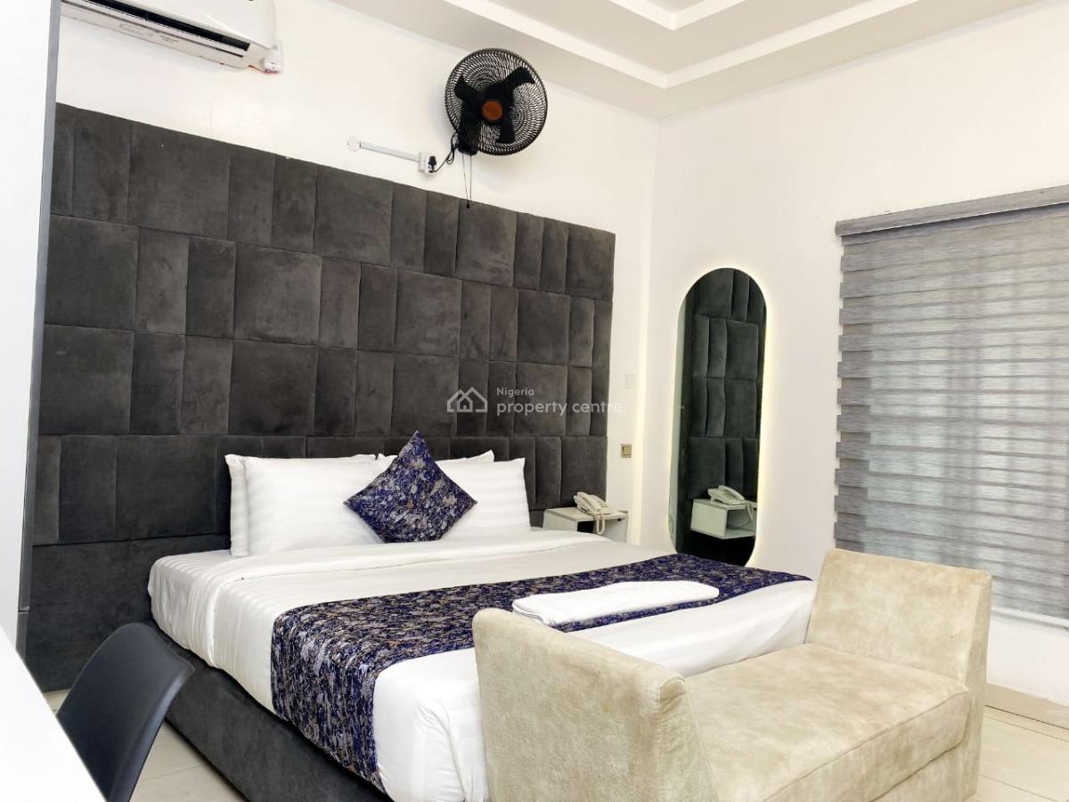Beautiful 3 Bedroom Apartment, Opebi, Ikeja, Lagos, Flat / Apartment Short Let