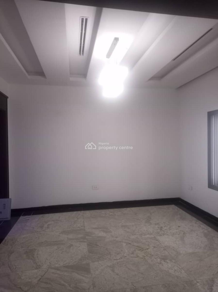 Relatively New 5 Bedroom Detached Triplex with 2 Rooms Bq and a Study, Ikeja Gra, Ikeja, Lagos, Detached Duplex for Rent