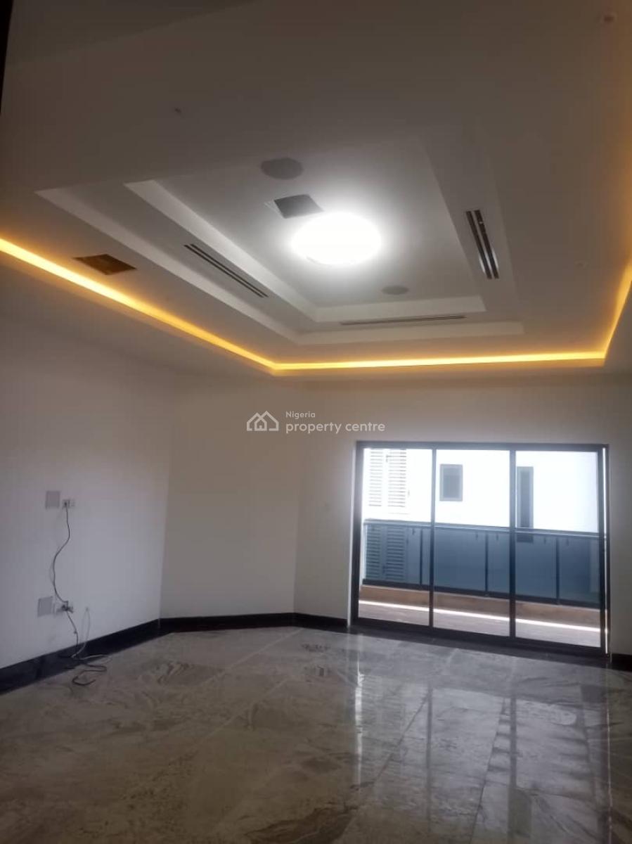 Relatively New 5 Bedroom Detached Triplex with 2 Rooms Bq and a Study, Ikeja Gra, Ikeja, Lagos, Detached Duplex for Rent
