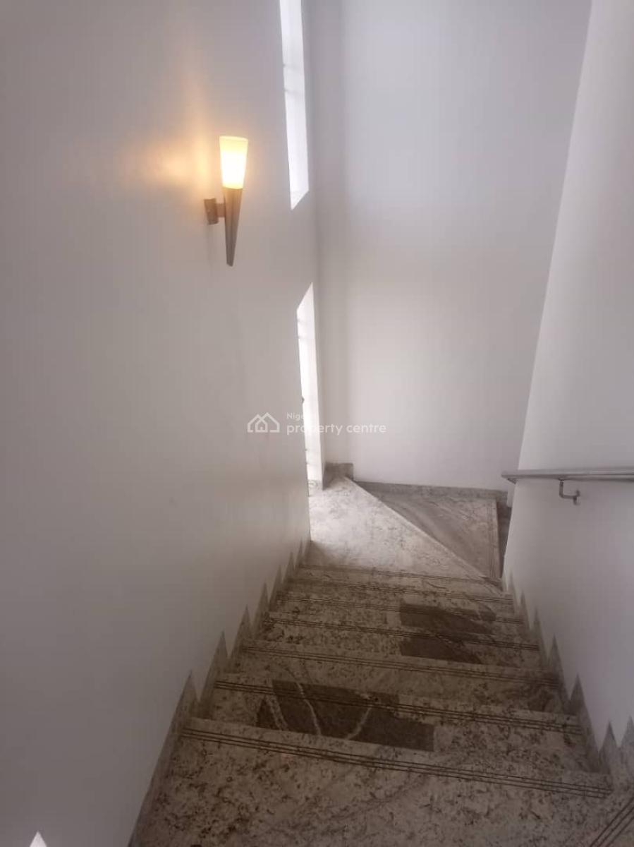 Relatively New 5 Bedroom Detached Triplex with 2 Rooms Bq and a Study, Ikeja Gra, Ikeja, Lagos, Detached Duplex for Rent