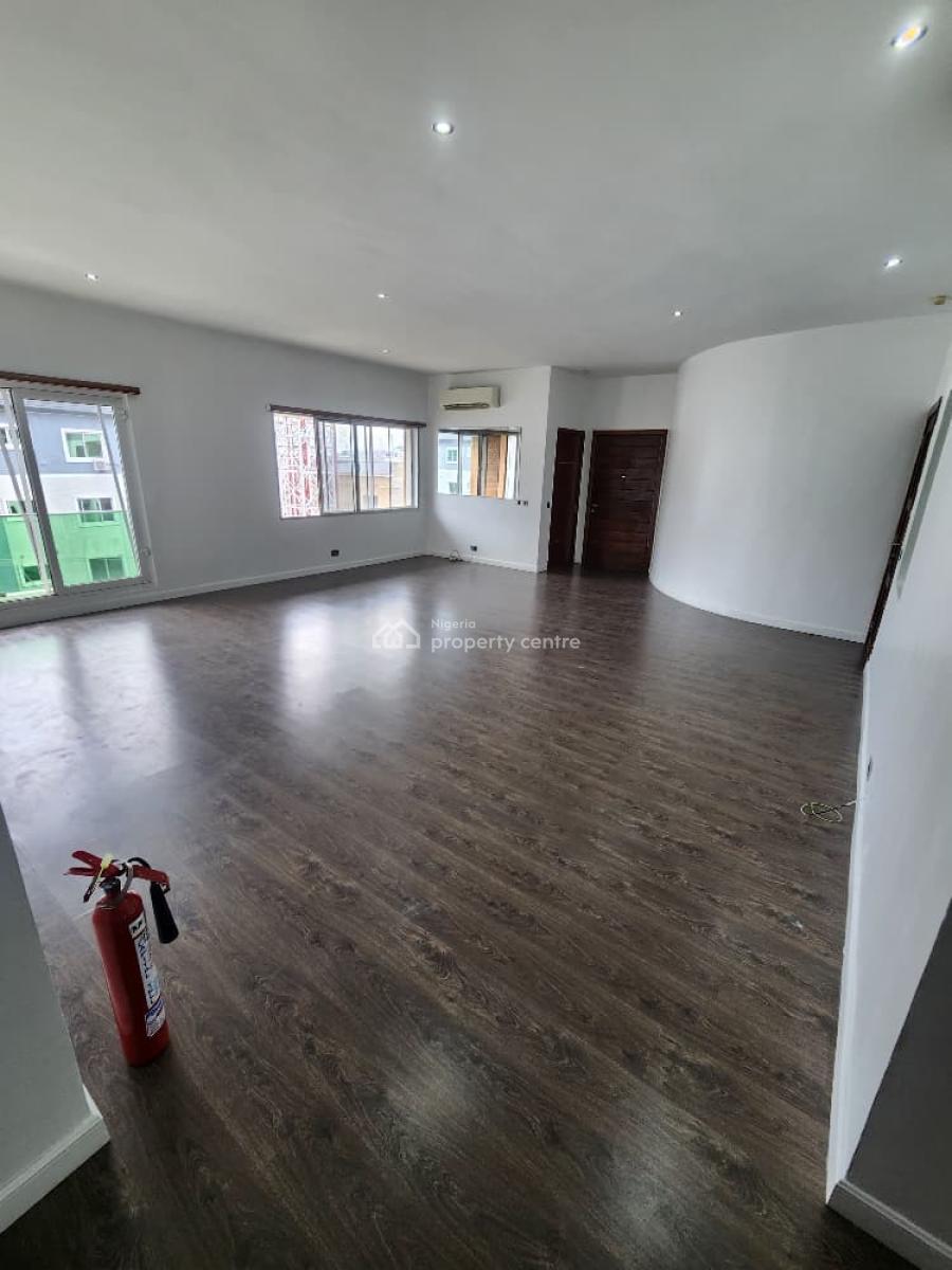 Lovely 3 Bedroom Ensuite Apartment with Bq, Nike Art Center, Lekki, Lagos, Flat / Apartment for Rent