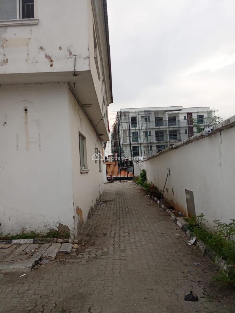 Land in Secured Environment, Lekki Phase 1, Lekki, Lagos, Residential Land for Sale