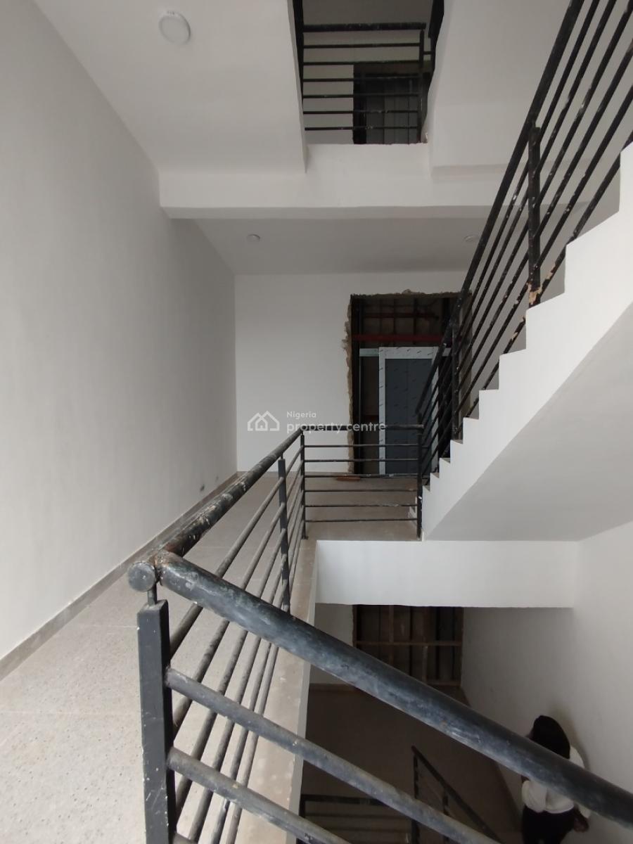 3 Bedroom Maisonette with a Bq, Lekki Phase 1, Lekki, Lagos, Terraced Duplex for Sale