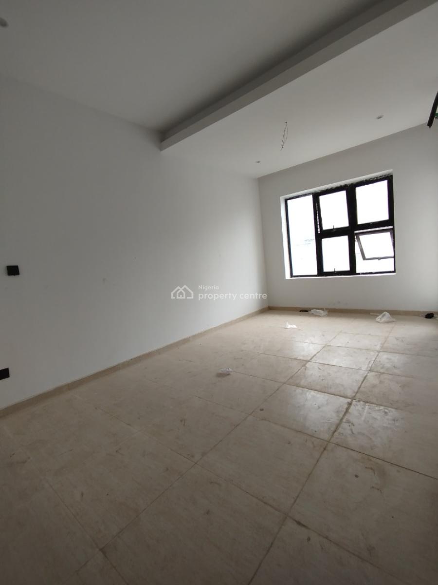 3 Bedroom Maisonette with a Bq, Lekki Phase 1, Lekki, Lagos, Terraced Duplex for Sale