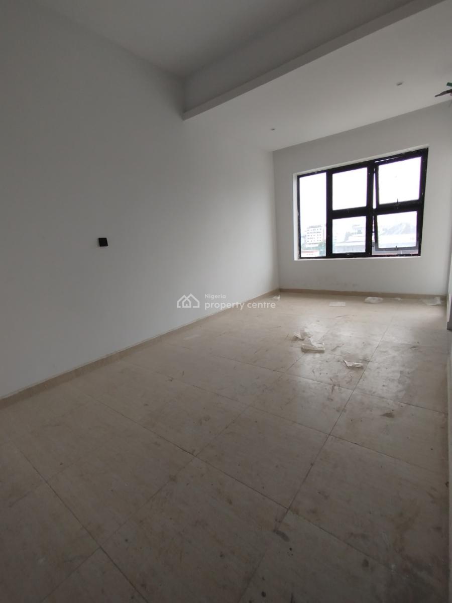 3 Bedroom Maisonette with a Bq, Lekki Phase 1, Lekki, Lagos, Terraced Duplex for Sale