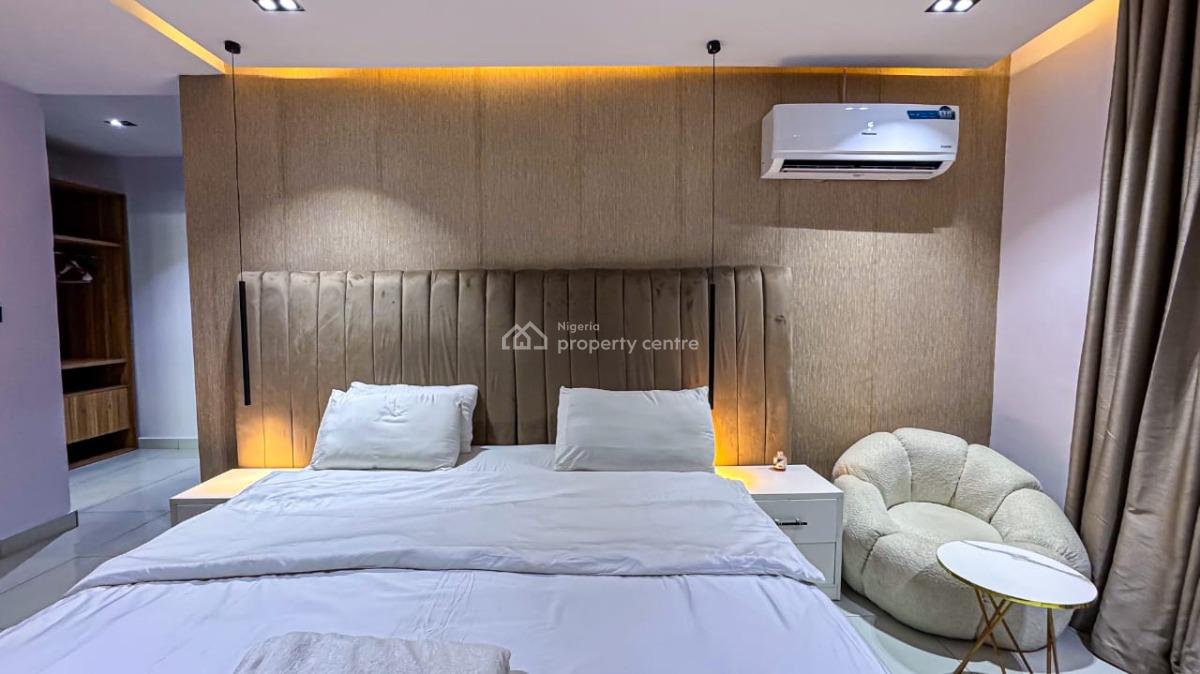 Luxury 2 Bedroom Apartment with Swimming Pool, Lekki Phase 1, Lekki, Lagos, Flat / Apartment Short Let