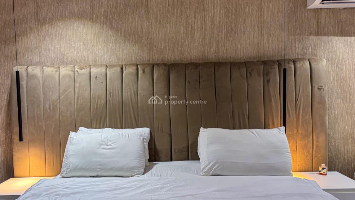 Luxury 2 Bedroom Apartment with Swimming Pool, Lekki Phase 1, Lekki, Lagos, Flat / Apartment Short Let