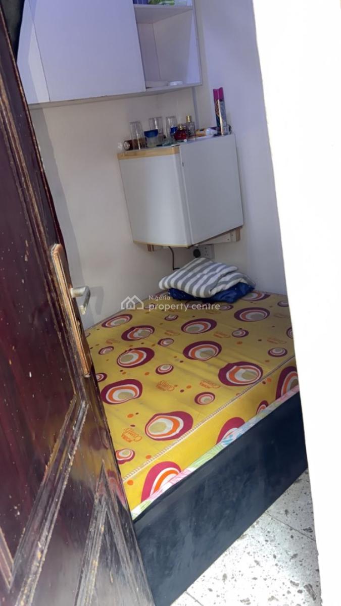 Affordable and Cheap Bq, Orchid Road Lekki, Lekki, Lagos, Self Contain (single Rooms) for Rent
