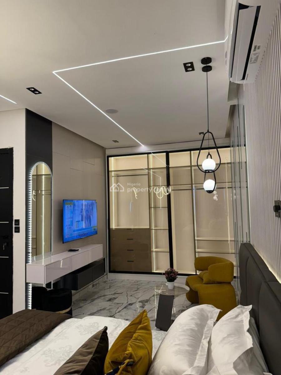 Luxurious 4 Bedroom Self Compound Duplex with Private Swimming Pool, Royal Pine Estate Gate 3, Orchid Road, Lekki Phase 2, Lekki, Lagos, House Short Let