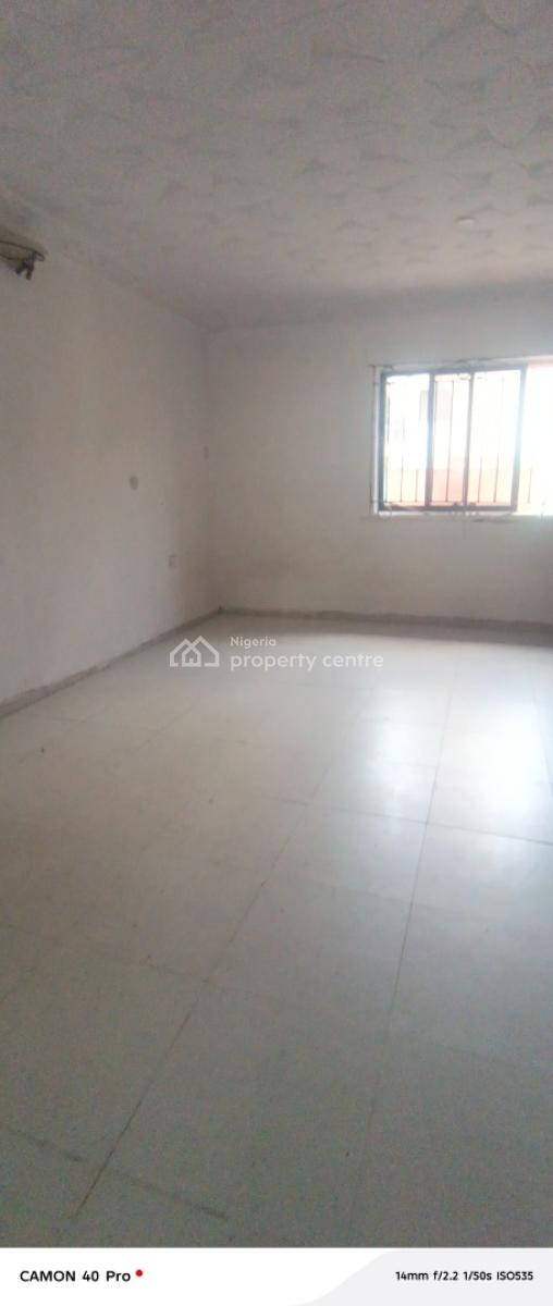 Two Bedrooms Flat, Razaq Eletu Street, Osapa, Lekki, Lagos, Flat / Apartment for Rent