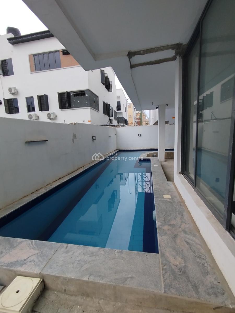 2 Bedroom Apartment with Swimming Pool, Lekki Phase 1, Lekki, Lagos, Block of Flats for Sale