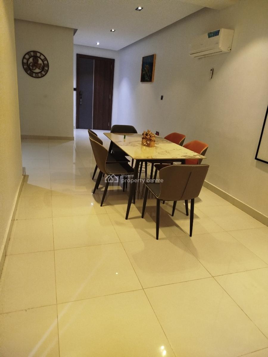 2 Bedroom Apartment, Lekki Phase 1, Lekki, Lagos, Block of Flats for Sale