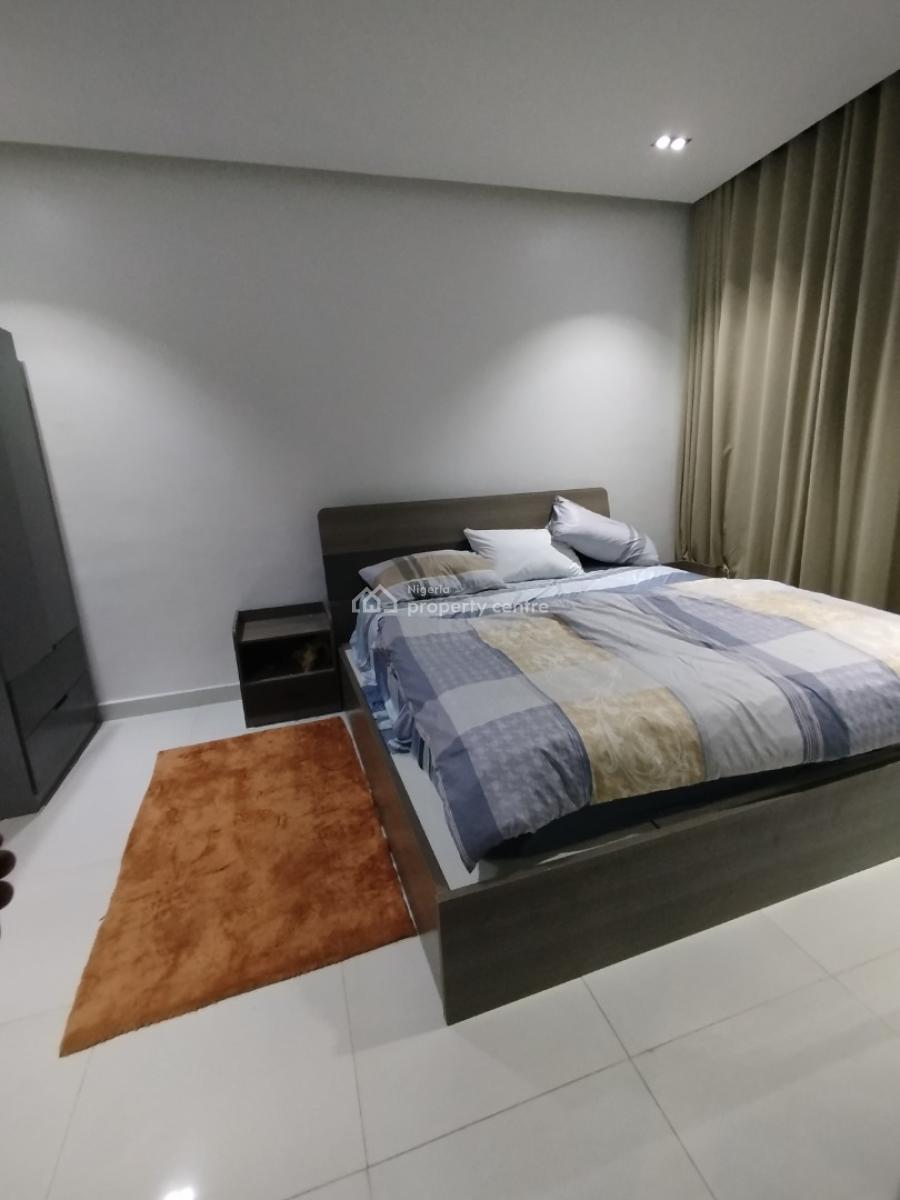 2 Bedroom Apartment, Lekki Phase 1, Lekki, Lagos, Block of Flats for Sale