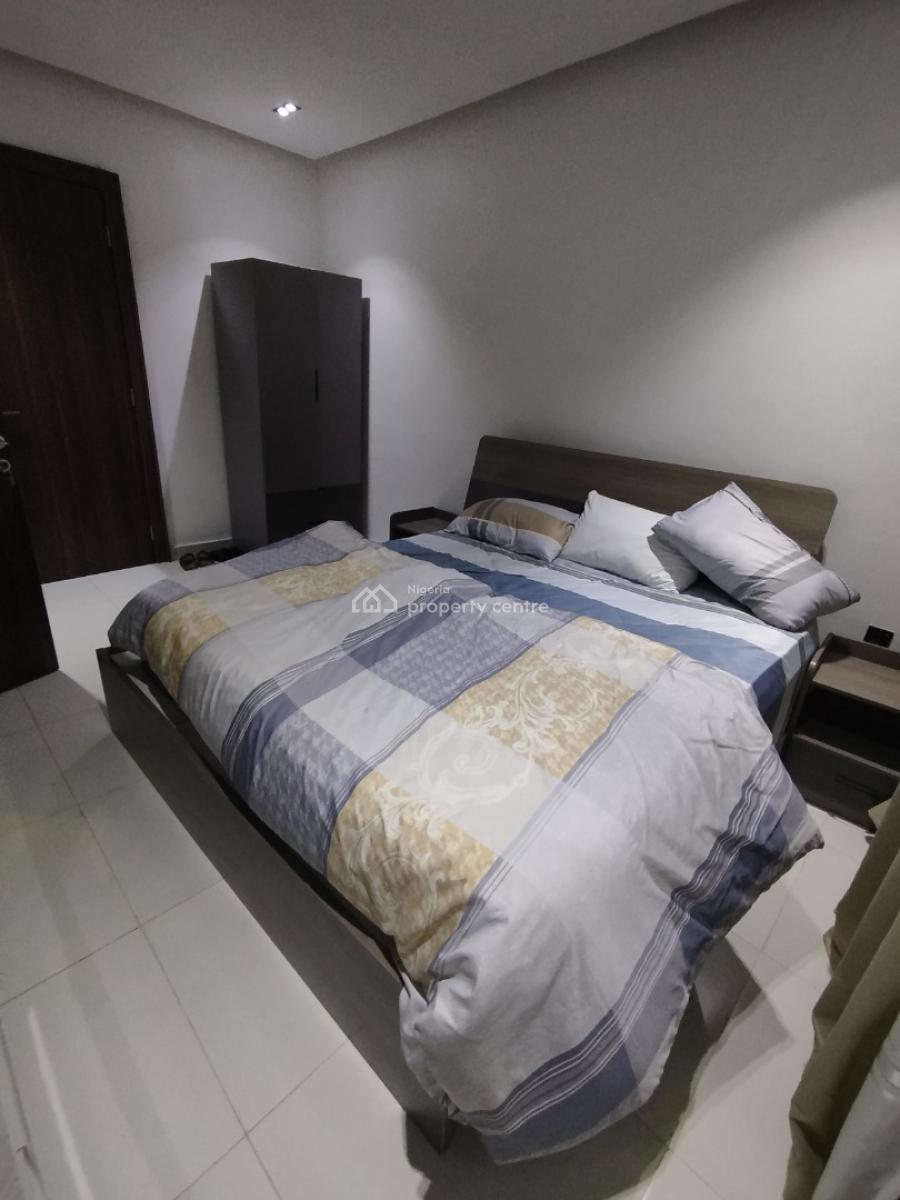 2 Bedroom Apartment, Lekki Phase 1, Lekki, Lagos, Block of Flats for Sale