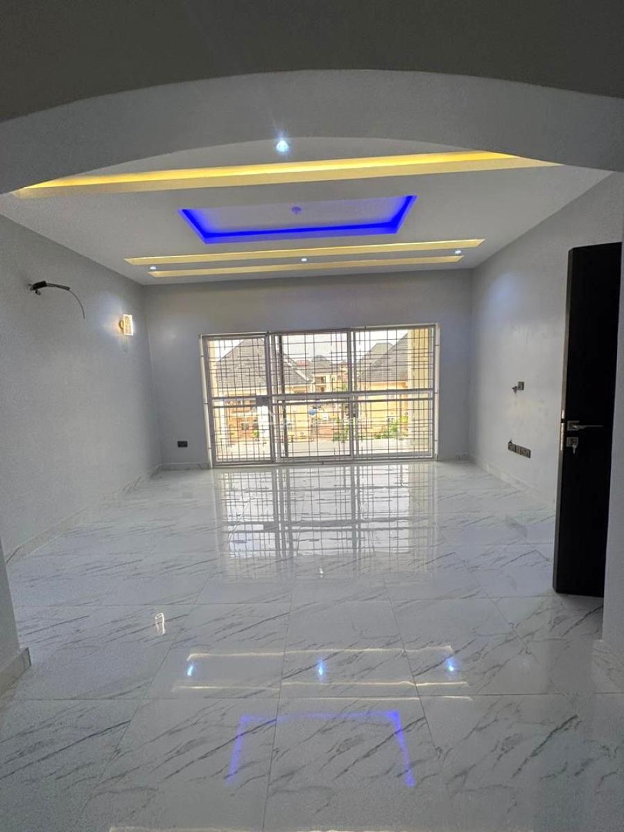 Newly Built 3 Bedroom Terrace Duplex + Bq, Gaduwa, Abuja, Terraced Duplex for Rent