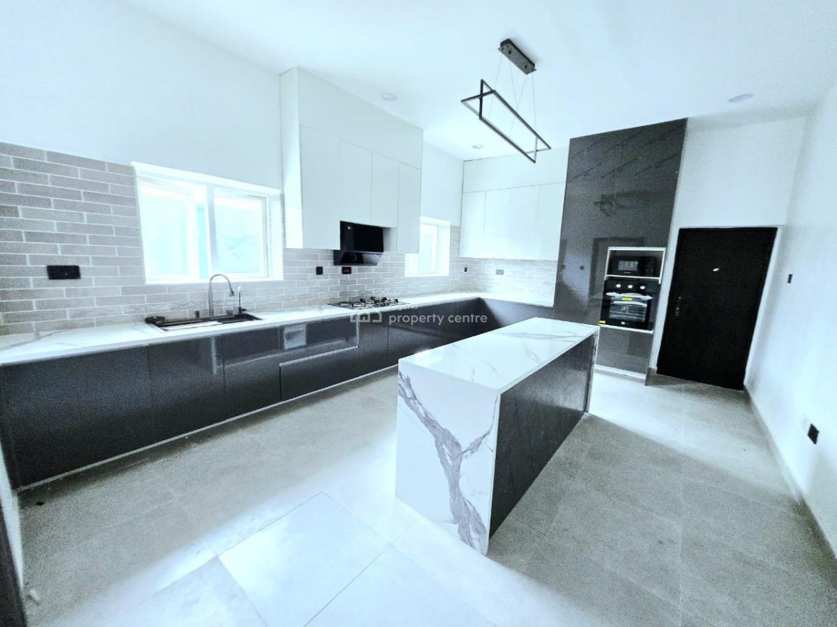 Spacious 5 Bedroom Fully Detached Duplex, Lekki Phase 1, Lekki, Lagos, Detached Duplex for Rent