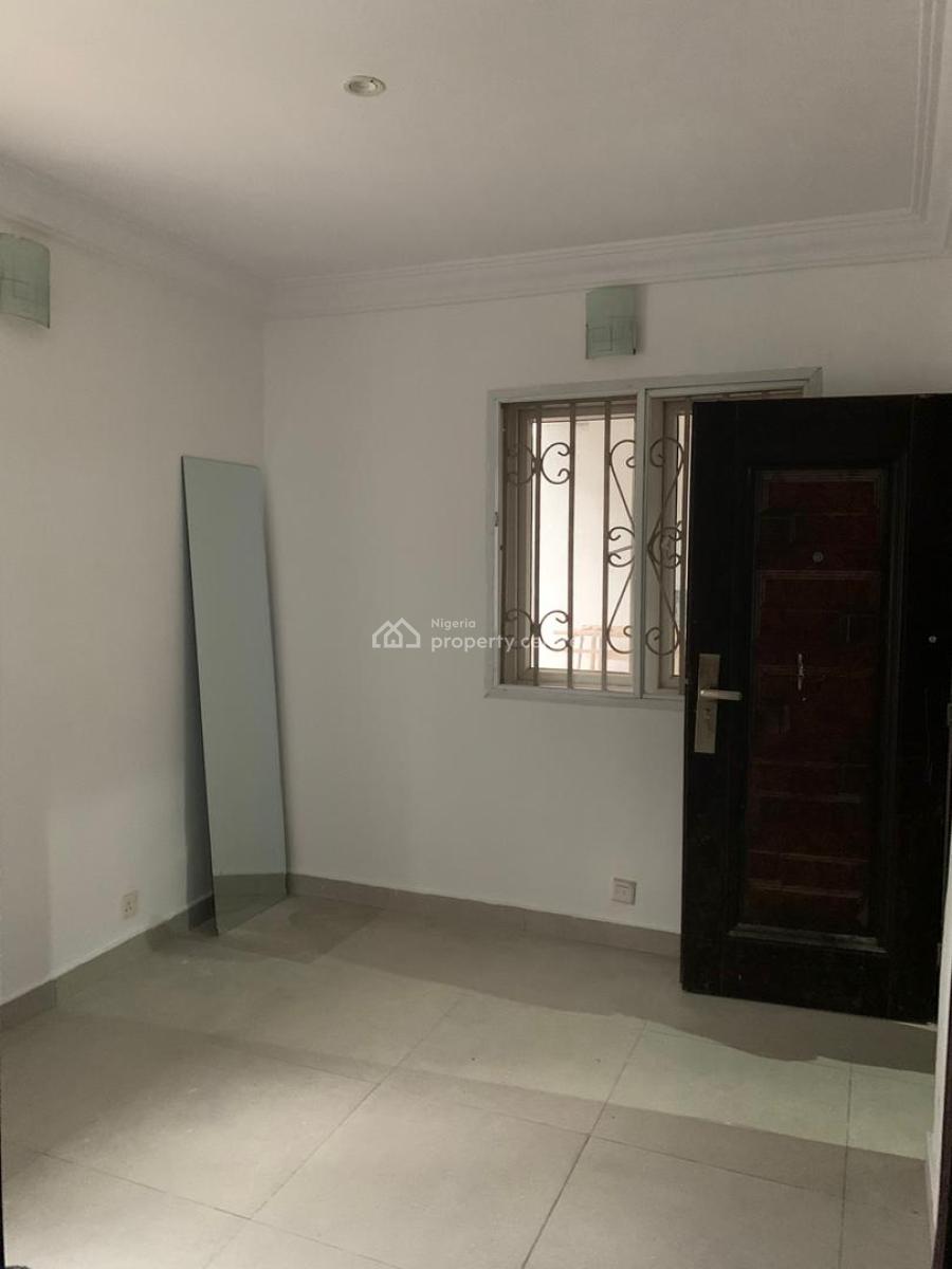 Neat & Spacious 1 Bed Apartment (ground Floor) with Solar Inverter, Oakland Estate, By Blenco Supermarket Sangotedo, Ajah, Lagos, Sangotedo, Ajah, Lagos, Flat / Apartment for Rent