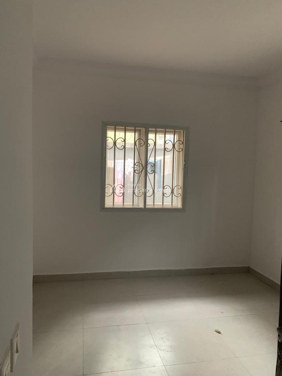 Neat & Spacious 1 Bed Apartment (ground Floor) with Solar Inverter, Oakland Estate, By Blenco Supermarket Sangotedo, Ajah, Lagos, Sangotedo, Ajah, Lagos, Flat / Apartment for Rent