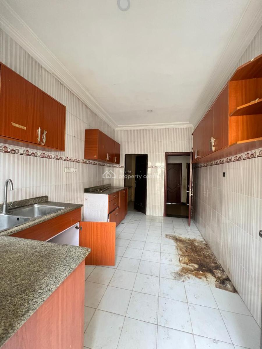 3bedroom Terrace Duplex at Guzape, Guzape, Guzape District, Abuja, Terraced Duplex for Rent